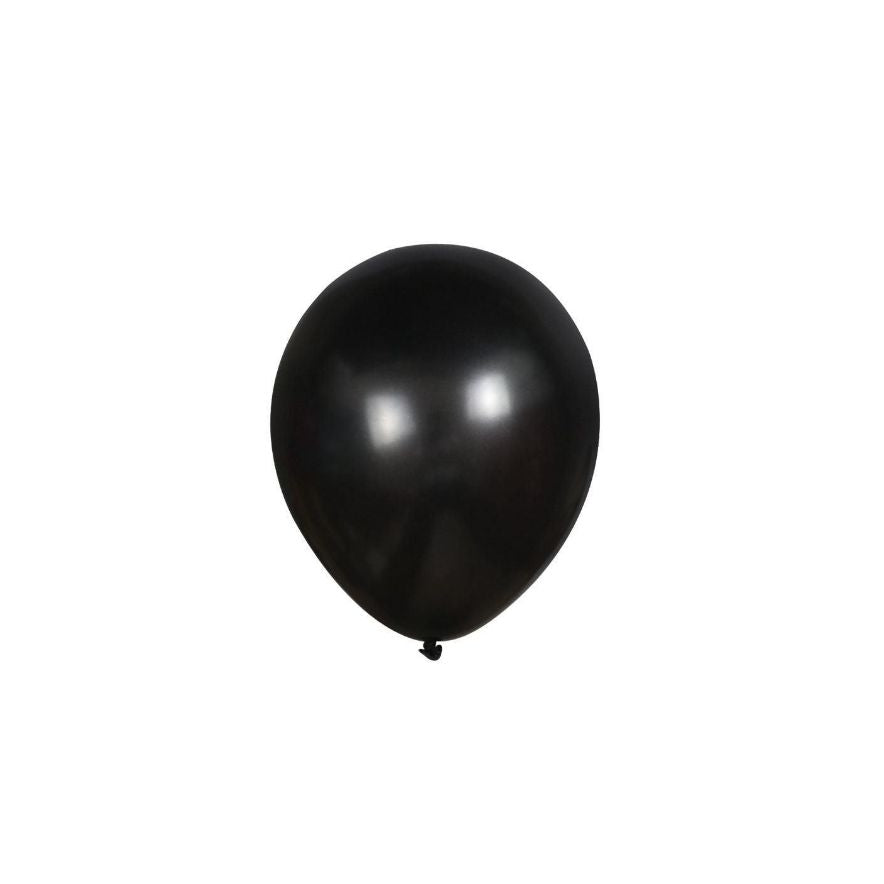 بالون الهيليوم الأسود
