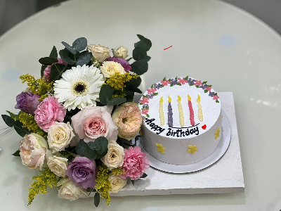 Cake With Flower 4