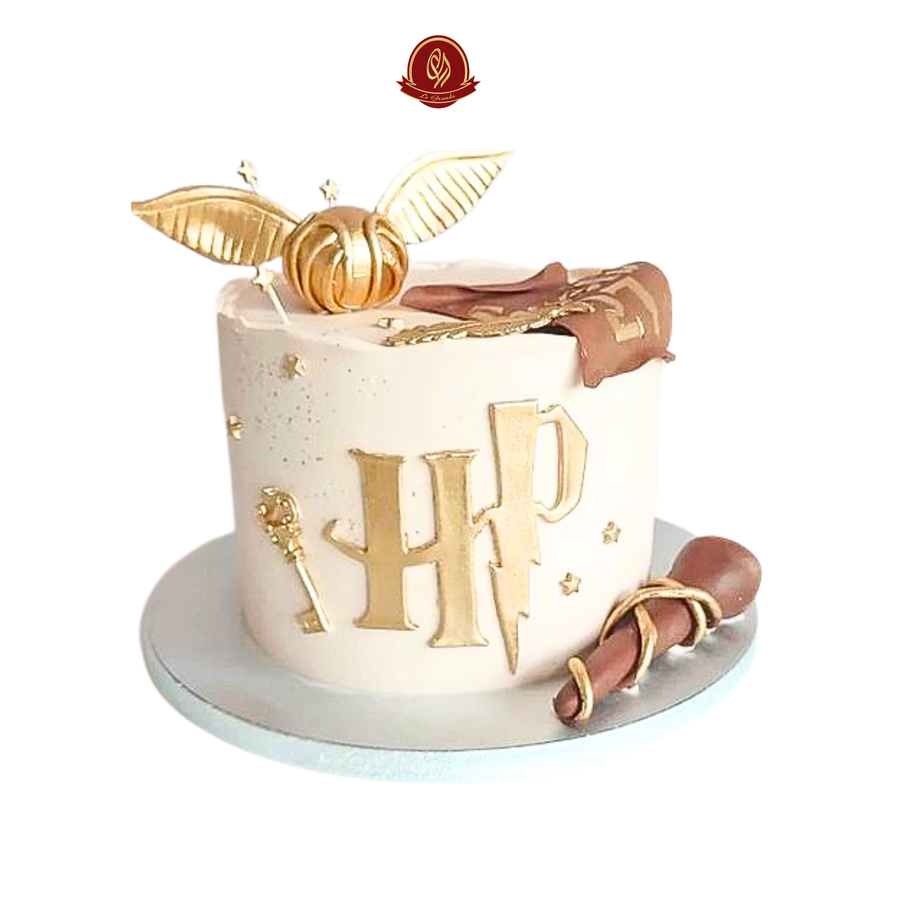 Harry Potter Gryffindor Crest & Platform 9¾ Cake - Abu Dhabi in Abu Dhabi | Harry Potter cakes Delivery UAE – Legrandeuae