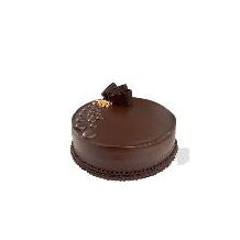 Trifle Cake Medium size– Cream Layer Dessert Abu Dhabi in Abu Dhabi | Cakes Delivery UAE – Legrandeuae