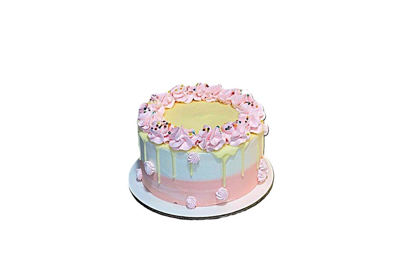 Strawberry Cake Half Kg – Fresh Cream Cake Abu Dhabi