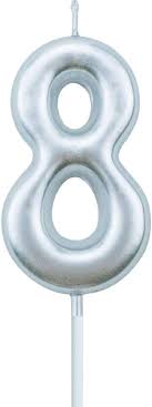 شمعة فضية رقم 8